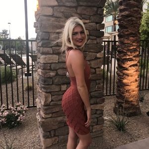 House of CB. Size: SM. Color: Burnt orange/brown.